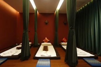 武汉武昌区泰式按摩的被动瑜伽：当身体被折叠成诗